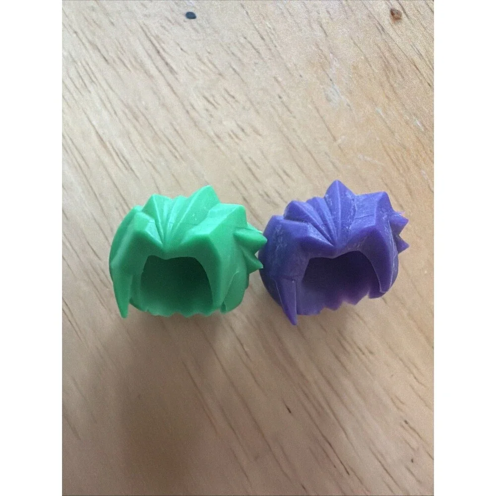 LEGO Minifigure Headgear Hair Angular Swept Back Bright Green And Purple